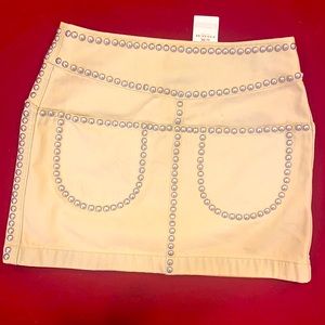 Nwt coach light denim mini skirt tan beige color size 0 with metal studs